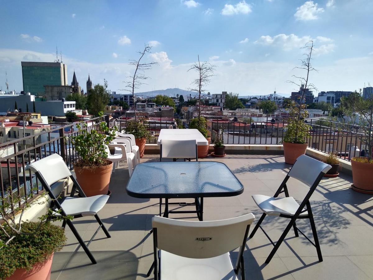 Suites Chapultepec غوادالاجارا المظهر الخارجي الصورة